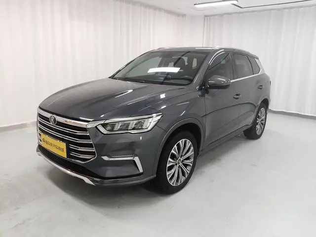 BYD Song Pro DM DM 1.5T four-wheel drive performance version luxury