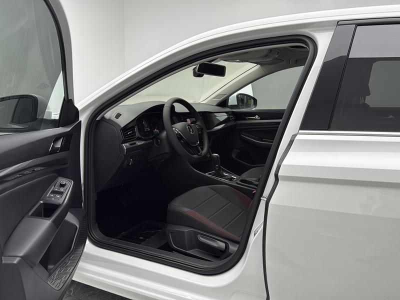 Volkswagen Bora 2021