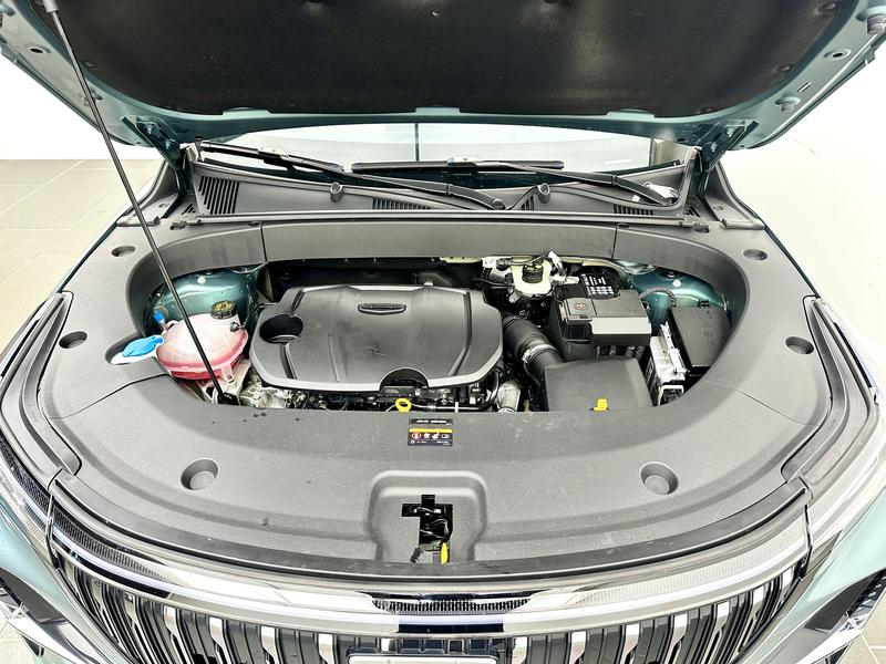 Geely Boyue L 2025