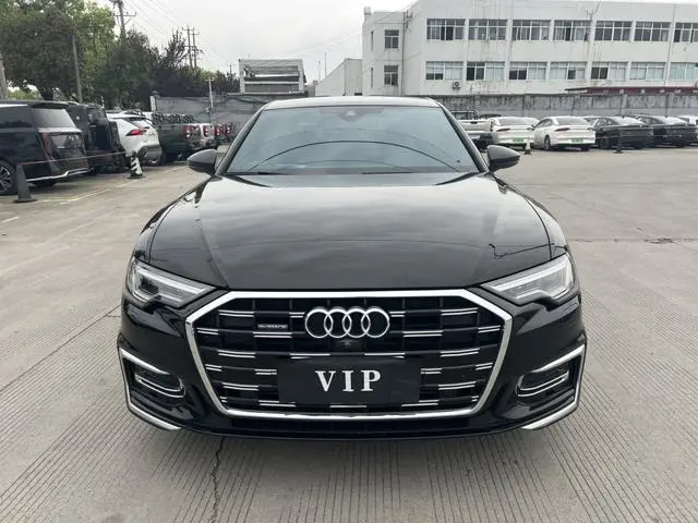 Audi Audi A6L Facelift 45 TFSI quattro premium dynamic type
