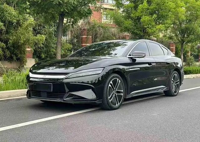 BYD Han EV Champion Version 605KM Premium Type