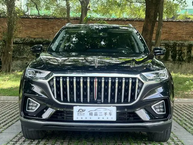 Hongqi Hongqi HS5 Facelift 2.0T Zhilian flag enjoy four-wheel drive version