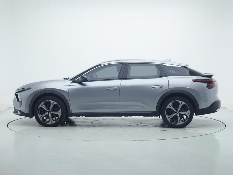 Citroen Versailles C5 X 2022