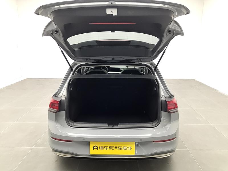 Volkswagen golf 2021