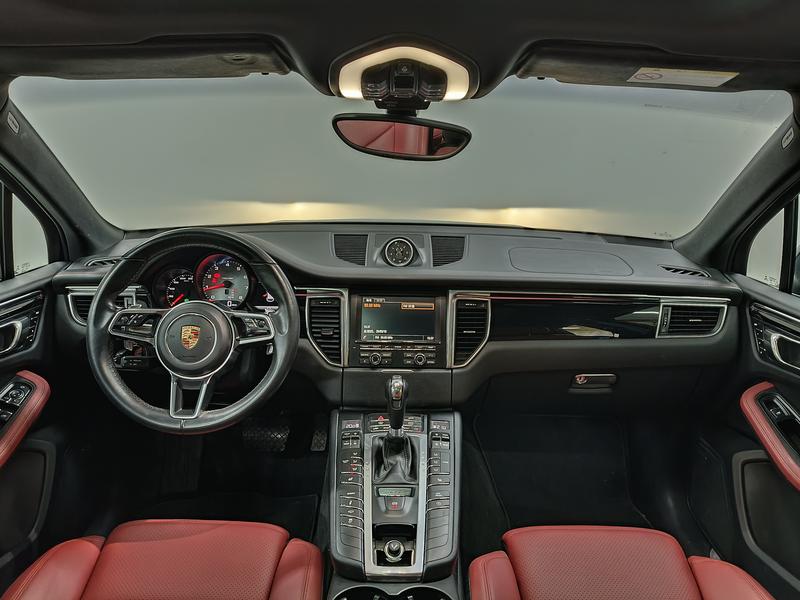 Porsche Macan 2016