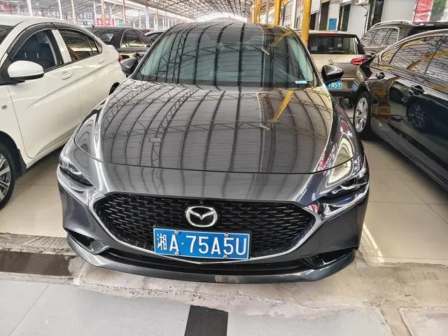Mazda Mazda 3 Angkesaila 2.0L automatic quality elegant version