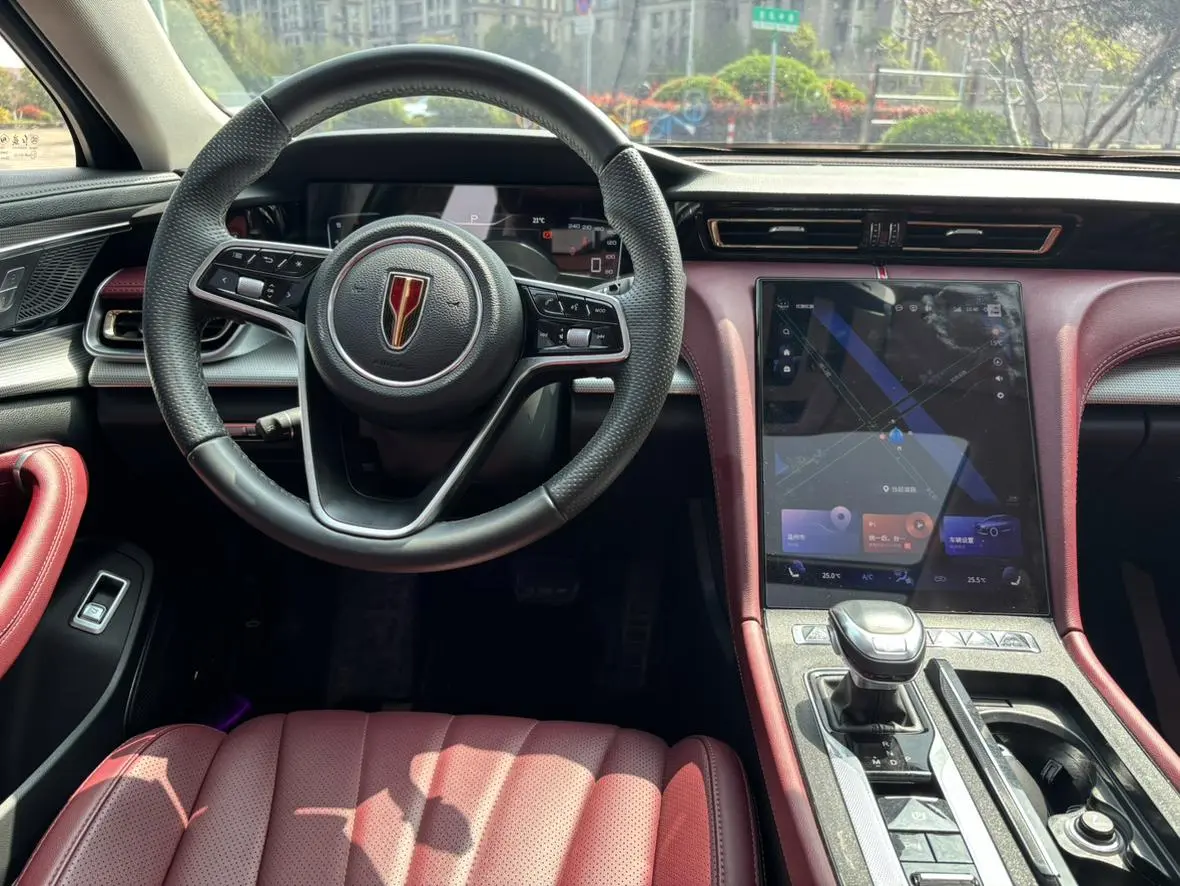 Hongqi Hongqi H5 2.0T Automatic Smart Union Flag Enjoy Edition
