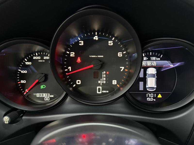Porsche Macan 2014