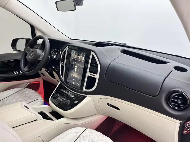 Mercedes-Benz Vito 2.0T Elite Edition 7 Seats