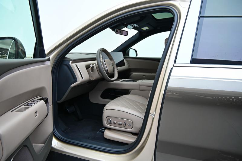 Li Auto Ideal L9 2026