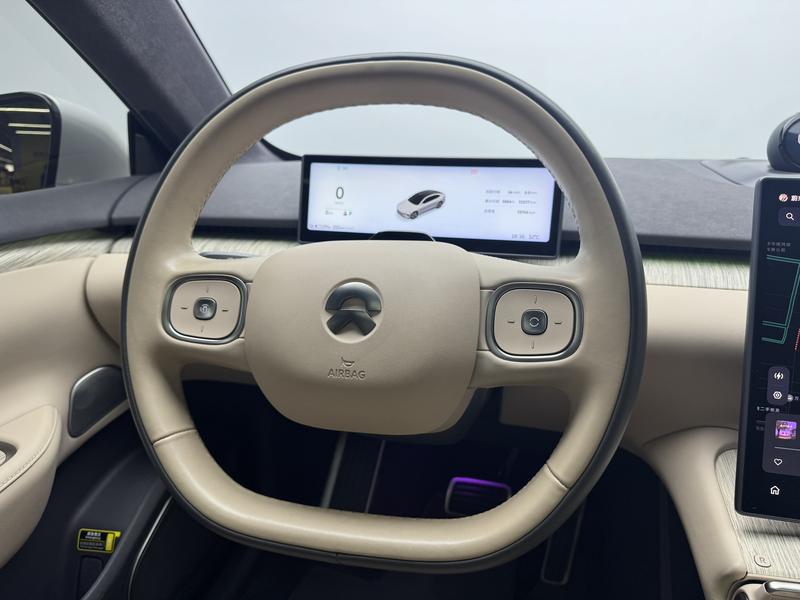 NIO NIO ET7 2021
