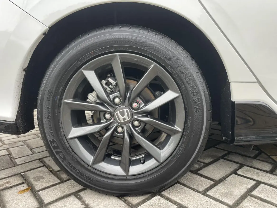 Honda Civic HATCHBACK 220TURBO CVT cutting-edge control