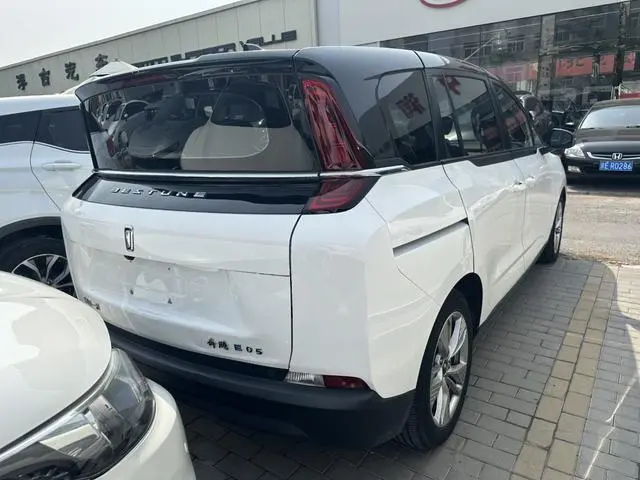FAW Pentium NAT Enjoy the travel version 100kW 425km
