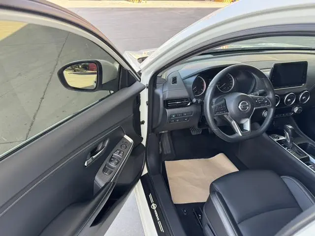 Nissan Xuan Yi 1.6L XL CVT Smart Edition