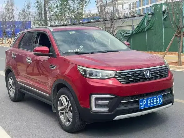 Changan Changan CS55 1.5T manual dazzling color type country V