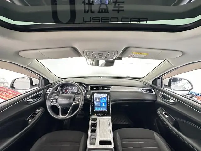 Roewe Roewe RX5 PLUS 300TGI Automatic Ali New Year Featured Edition