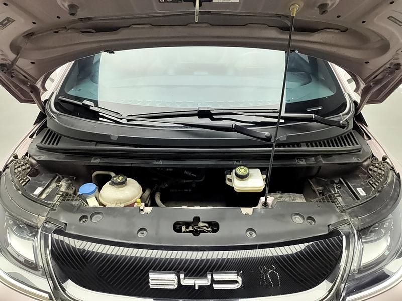 BYD dolphin 2023