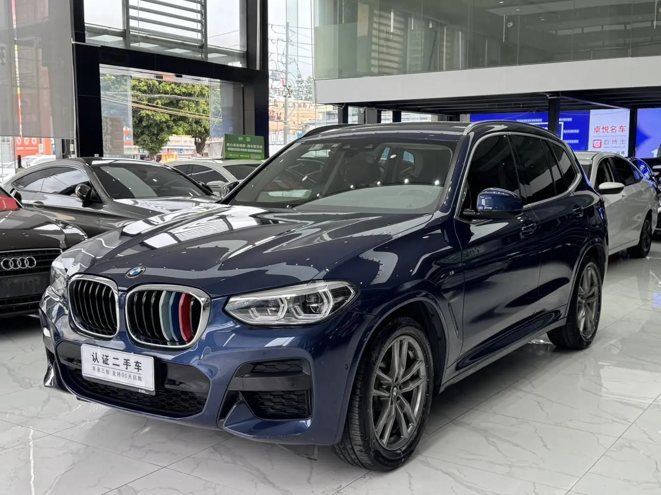 BMW BMW X3 xDrive28i M sports suit