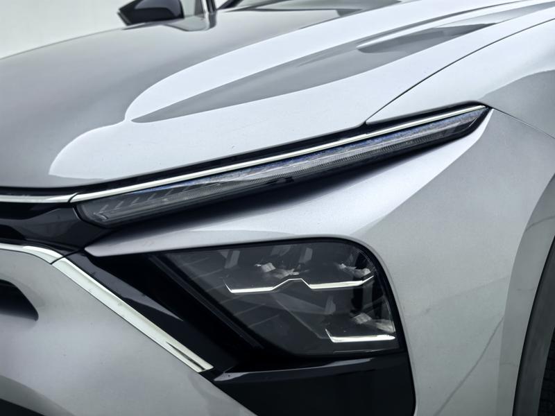 Citroen Versailles C5 X 2022