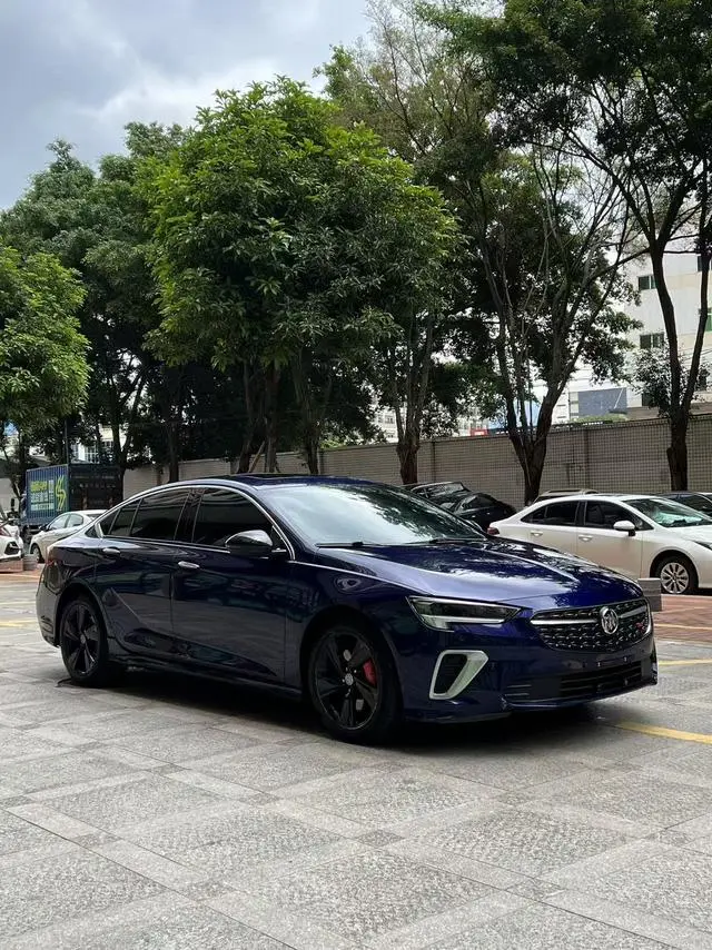 Buick Regal GS 28T Premium type