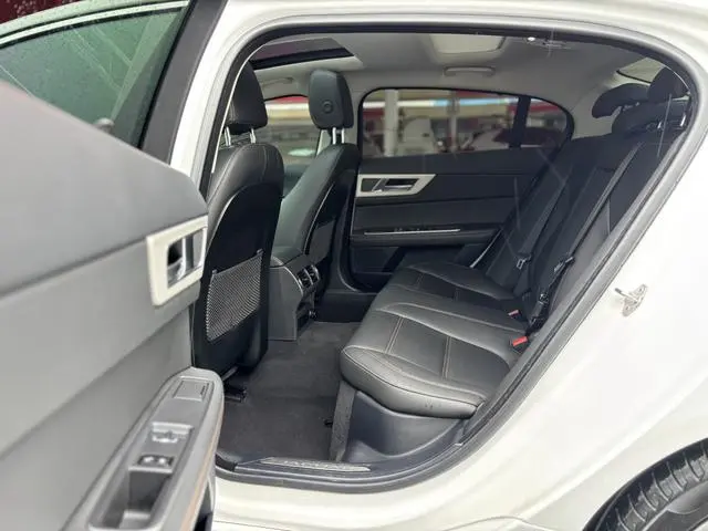 Jaguar Jaguar XEL 2.0T 200PS Premium Edition