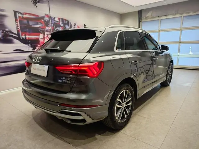 Audi Audi Q3 35 TFSI aggressive dynamic type (1.5T)