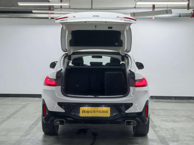 BMW BMW X4 2022