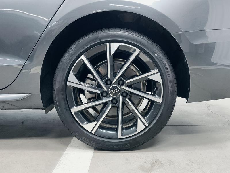 Audi Audi A4L 2022