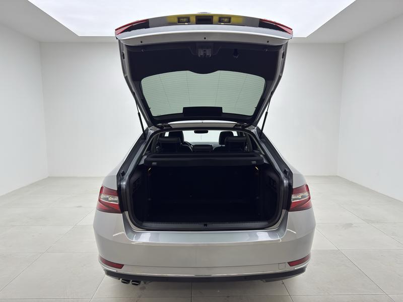 Skoda Superb 2016