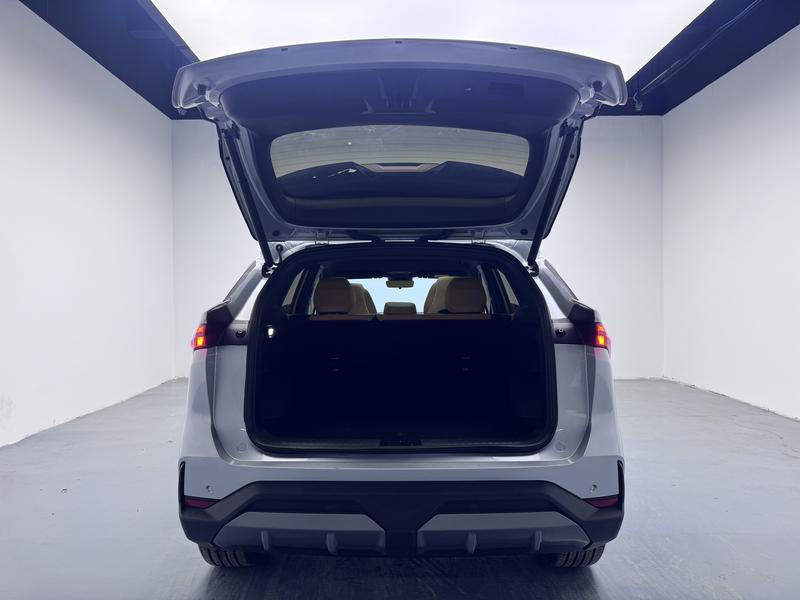 Geely Galaxy Galaxy L7 2024