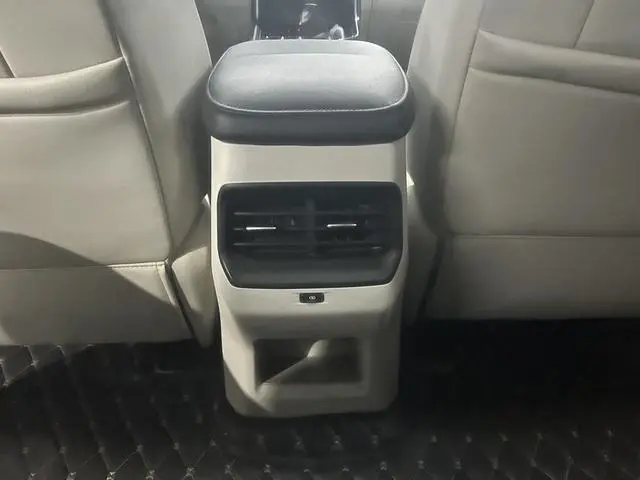 Wuling Wuling Xingchen 1.5T automatic star Obsidian version