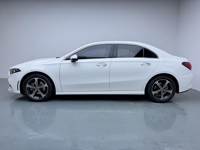Mercedes-Benz Mercedes Benz A-Class 2022