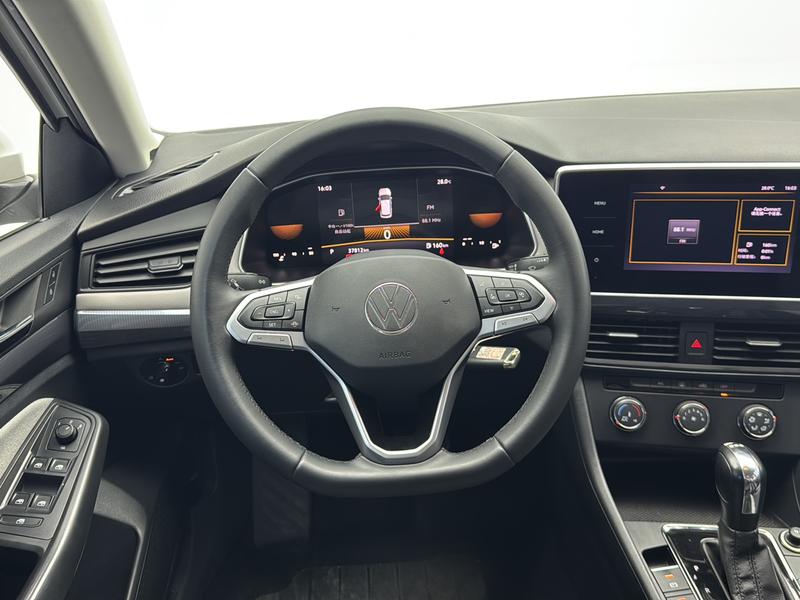 Volkswagen Bora 2024