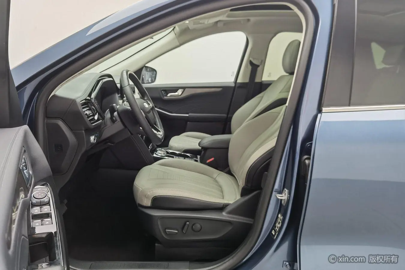 Ford Ruiji EcoBoost 245 two-wheel drive Yaoxiang model