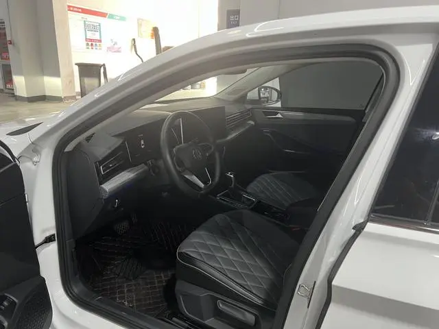 Volkswagen Sagitar 280TSI DSG Beyond Edition Plus