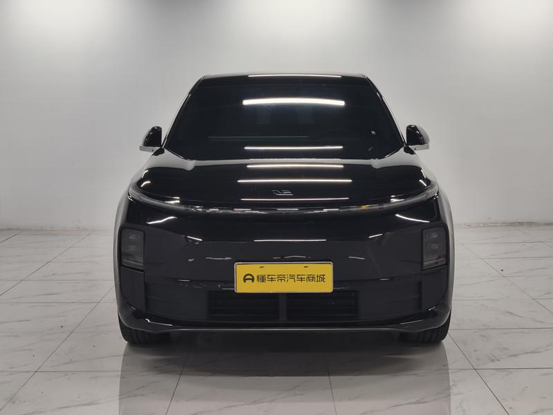 Li Auto Ideal L6 2024