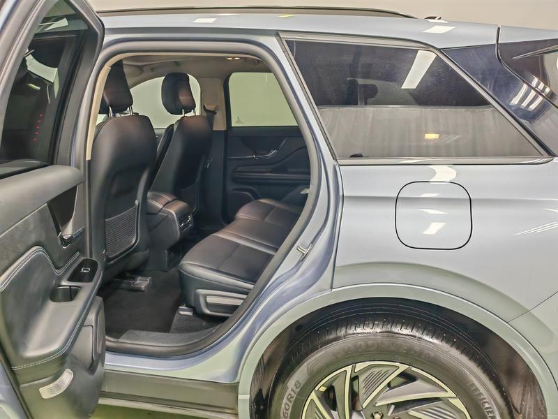 Lincoln adventurer 2024