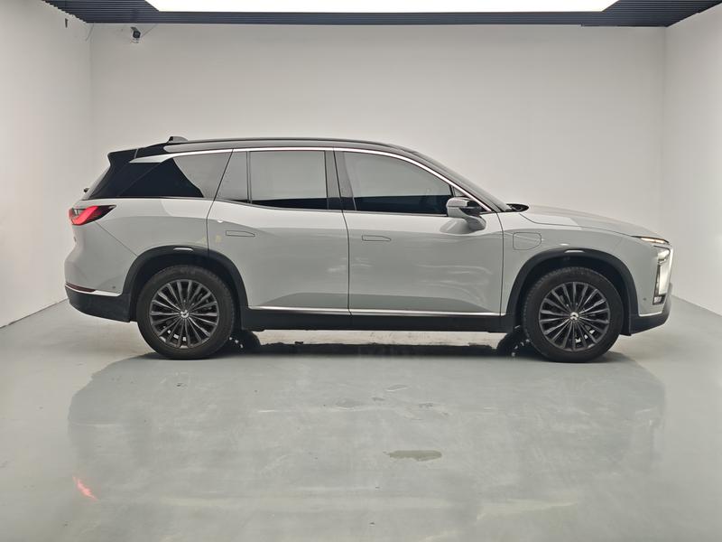 NIO NIO ES8 2020