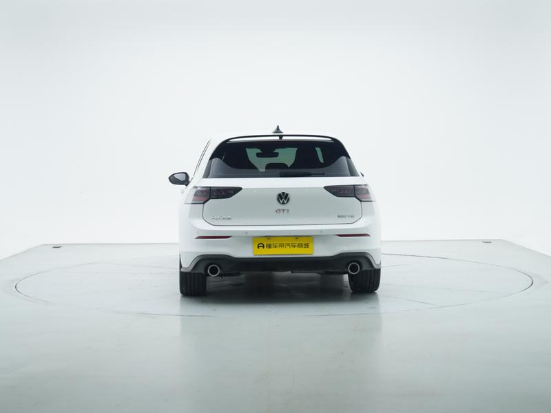 Volkswagen Golf GTI 2025