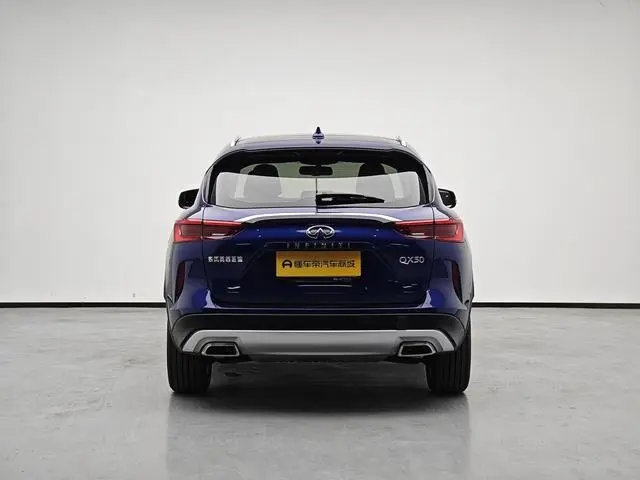 Infiniti Infiniti QX50 2.0T two-wheel drive fashion version