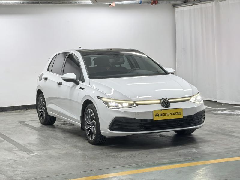 Volkswagen golf 2023