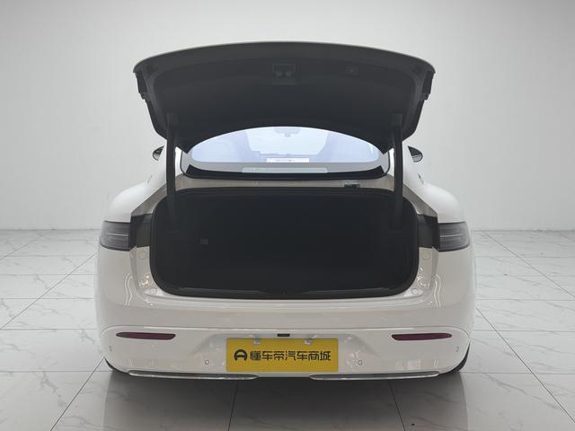 Luxeed Zhijie S7 2024