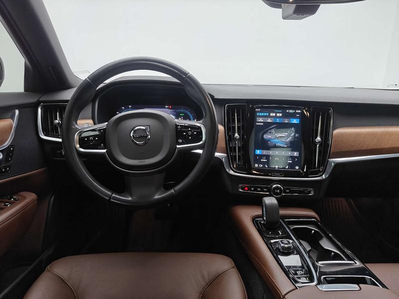 Volvo Volvo S90 PHEV 2022