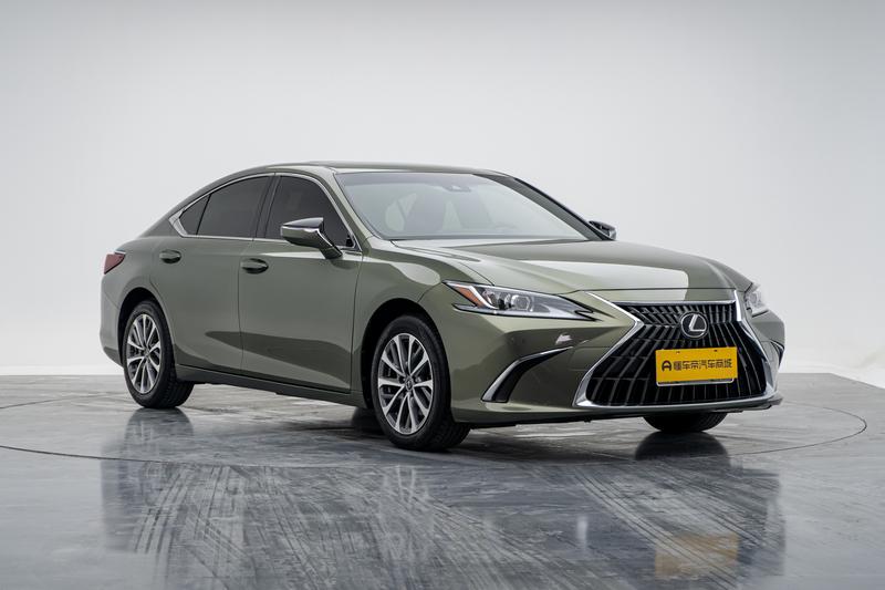 Lexus Lexus ES 2021