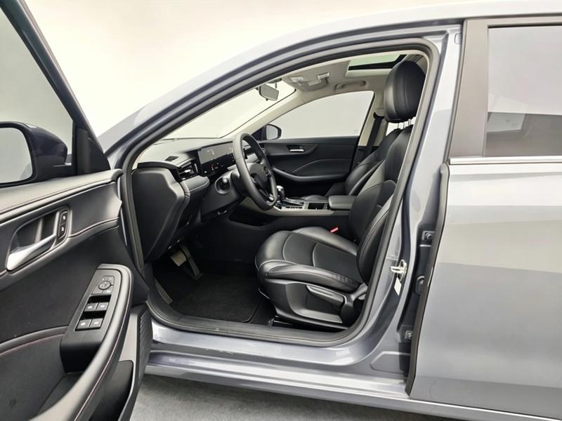 Roewe Roewe i5 2023