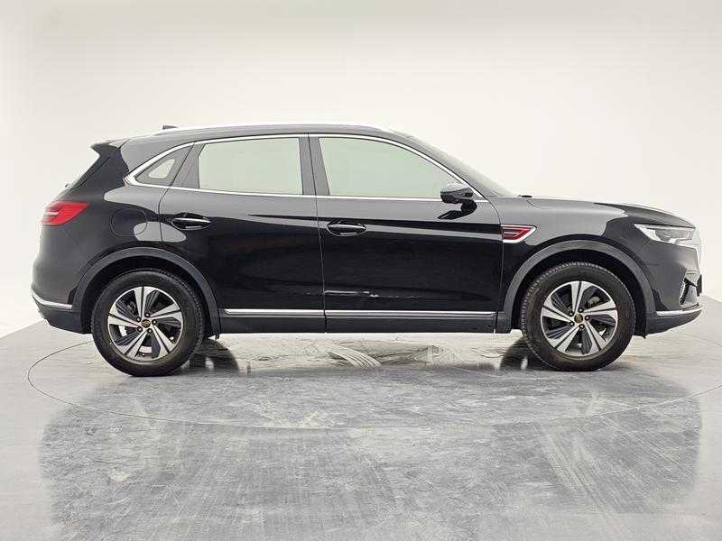 Hongqi Red Flag HS5 2019