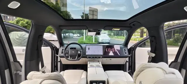 Li Auto Ideal L6 Max version