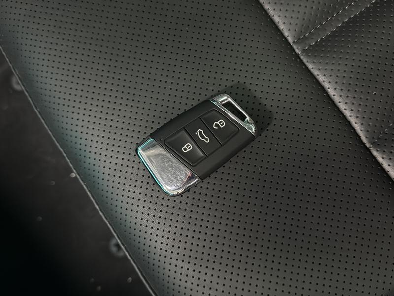 Volkswagen Passat 2024