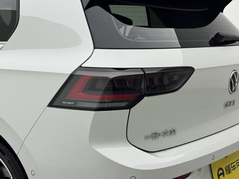 Volkswagen Golf GTI 2025