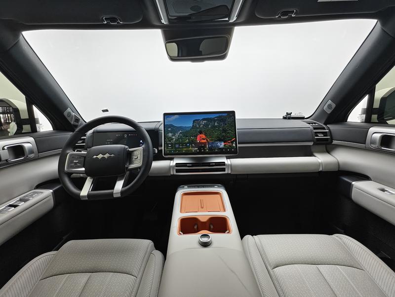 Fangchengbao Titanium 7 PHEV 2025